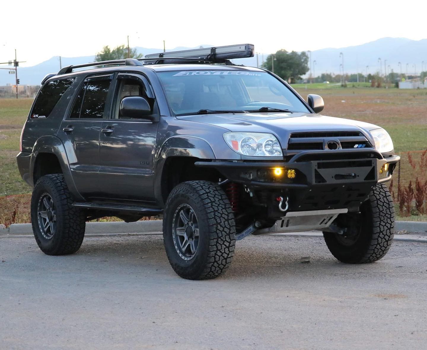 03-09 4th Gen 4Runner Front Bumper