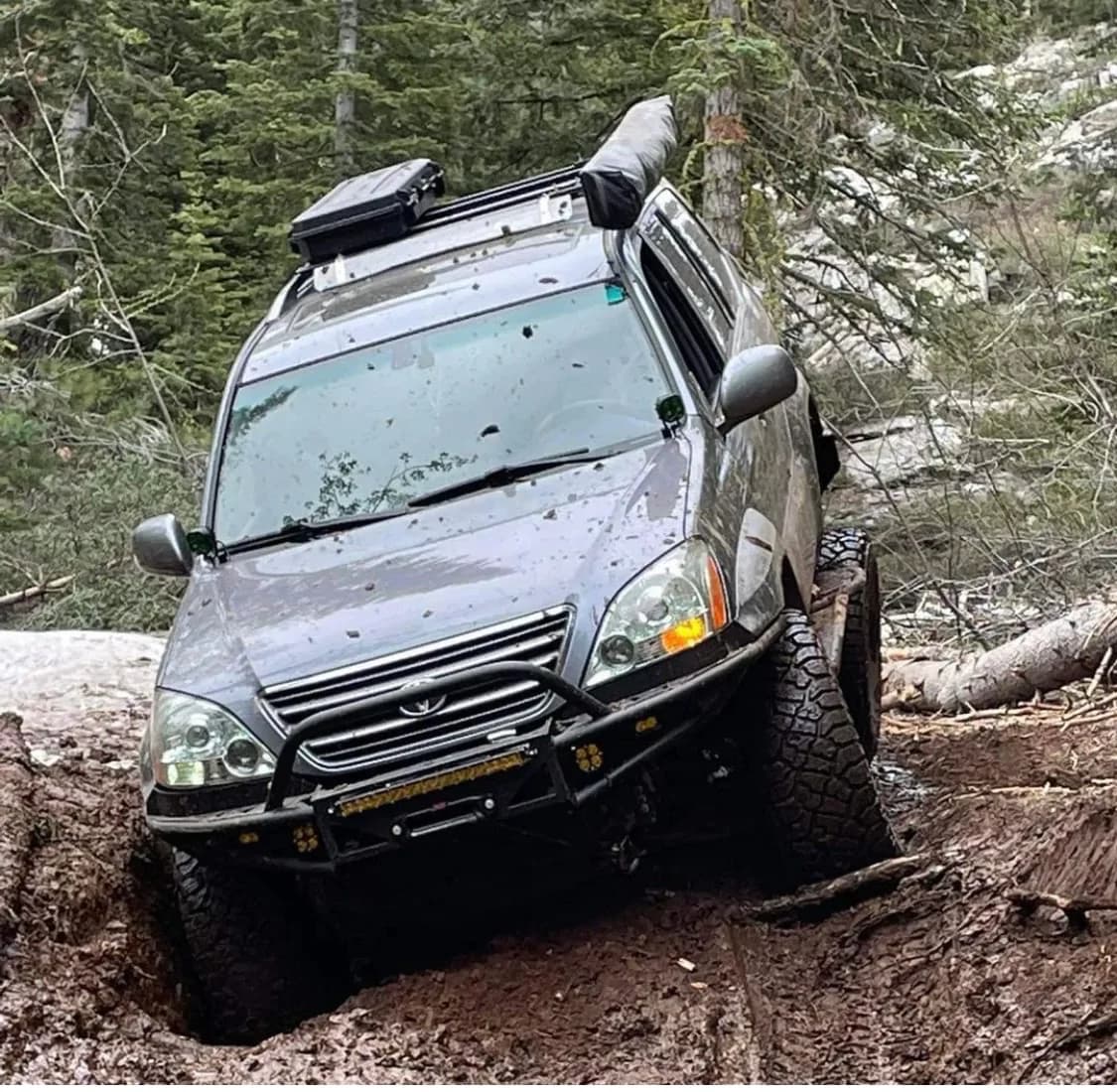 Lexus GX470 Hybrid Front Bumper